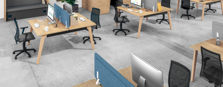 Location de benne vs débarras professionnel : que choisir ?