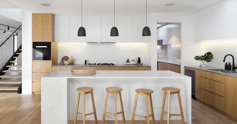 Recyclage du mobilier de bureau en Suisse Romande : obligations et solutions