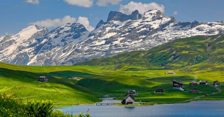 Encombrants en Suisse : réglementation et solutions de collecte par canton