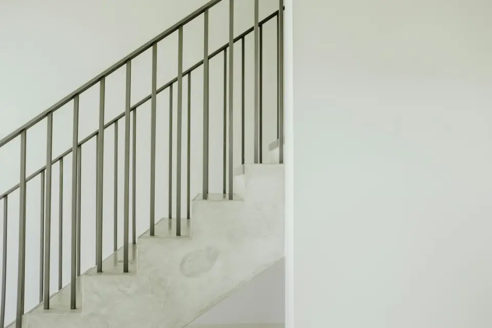 Escalier et palier d’un immeuble